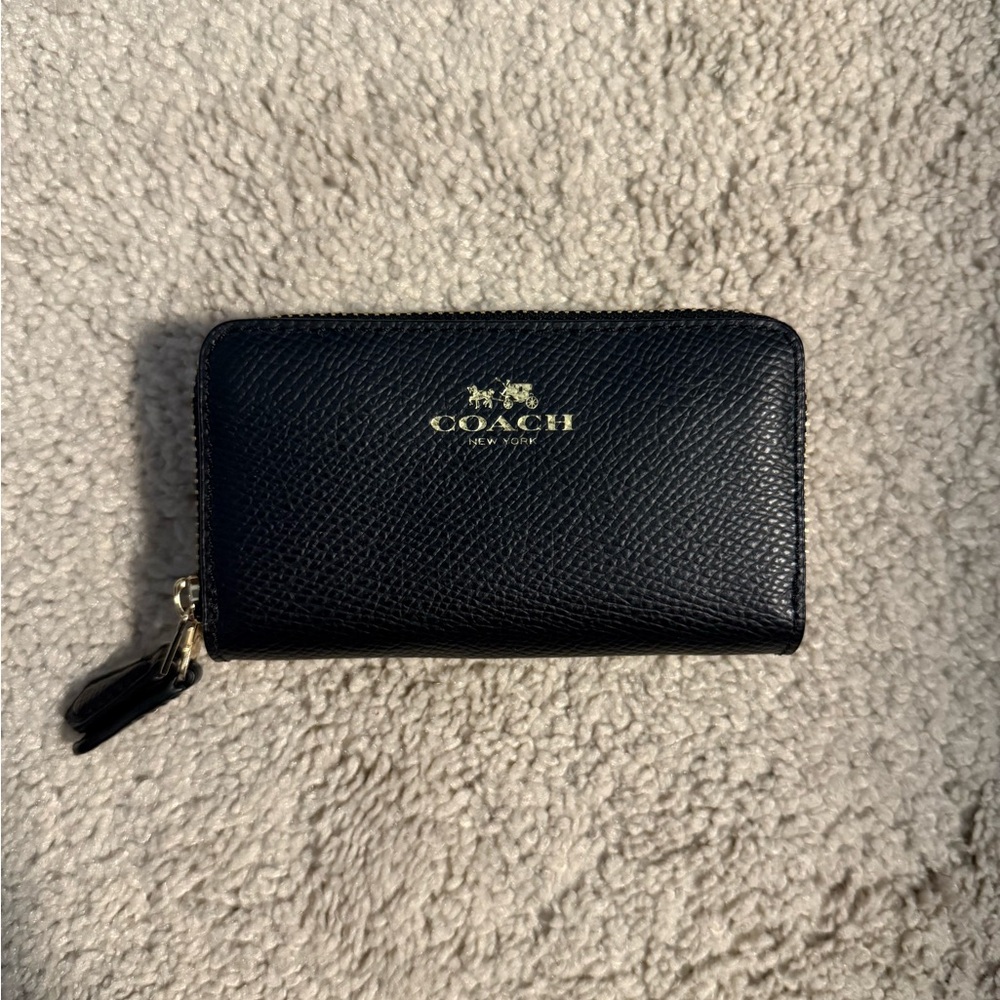 Coach Black Leather Zip Wallet